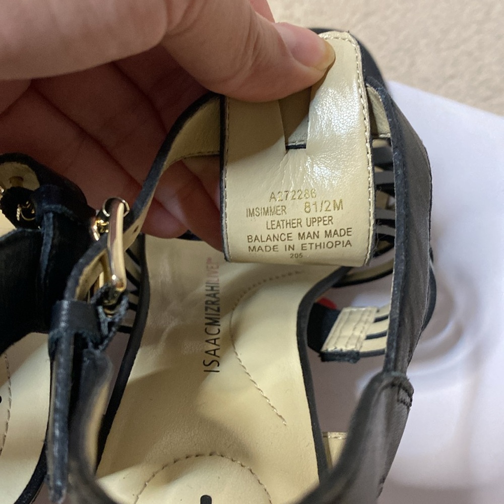 Isaac Mizrahi Wedged Leather Sandals - Picture 7 of 8